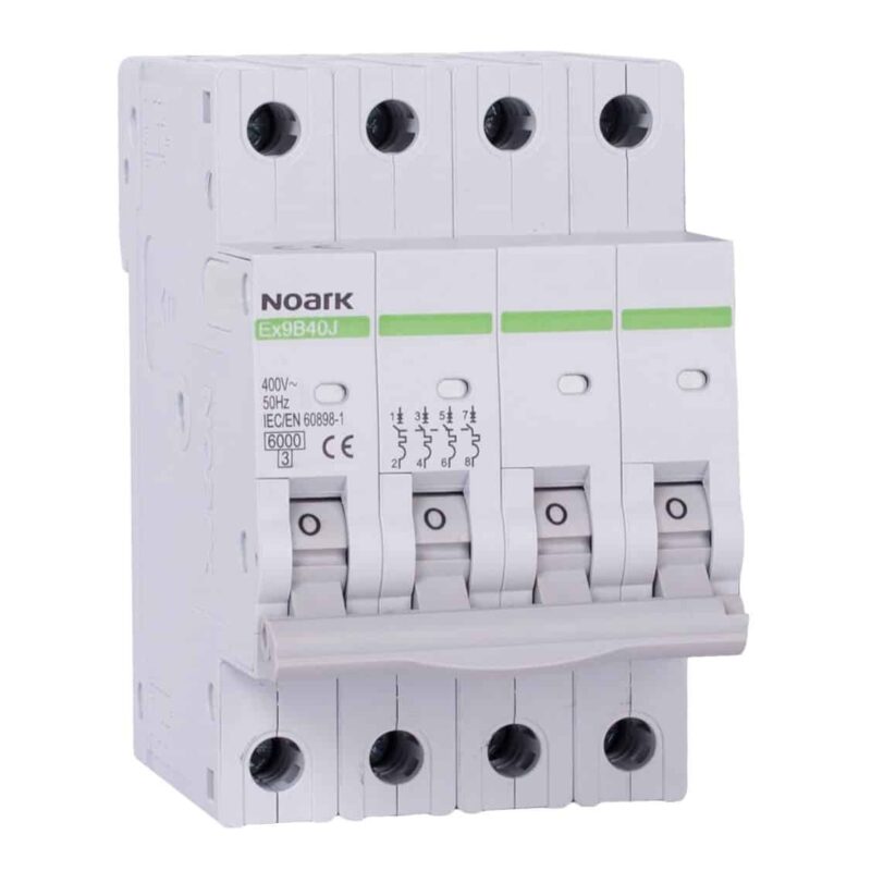 Siguranta automata tetrapolara 4P 32A curba B 6kA - SKU:  110761