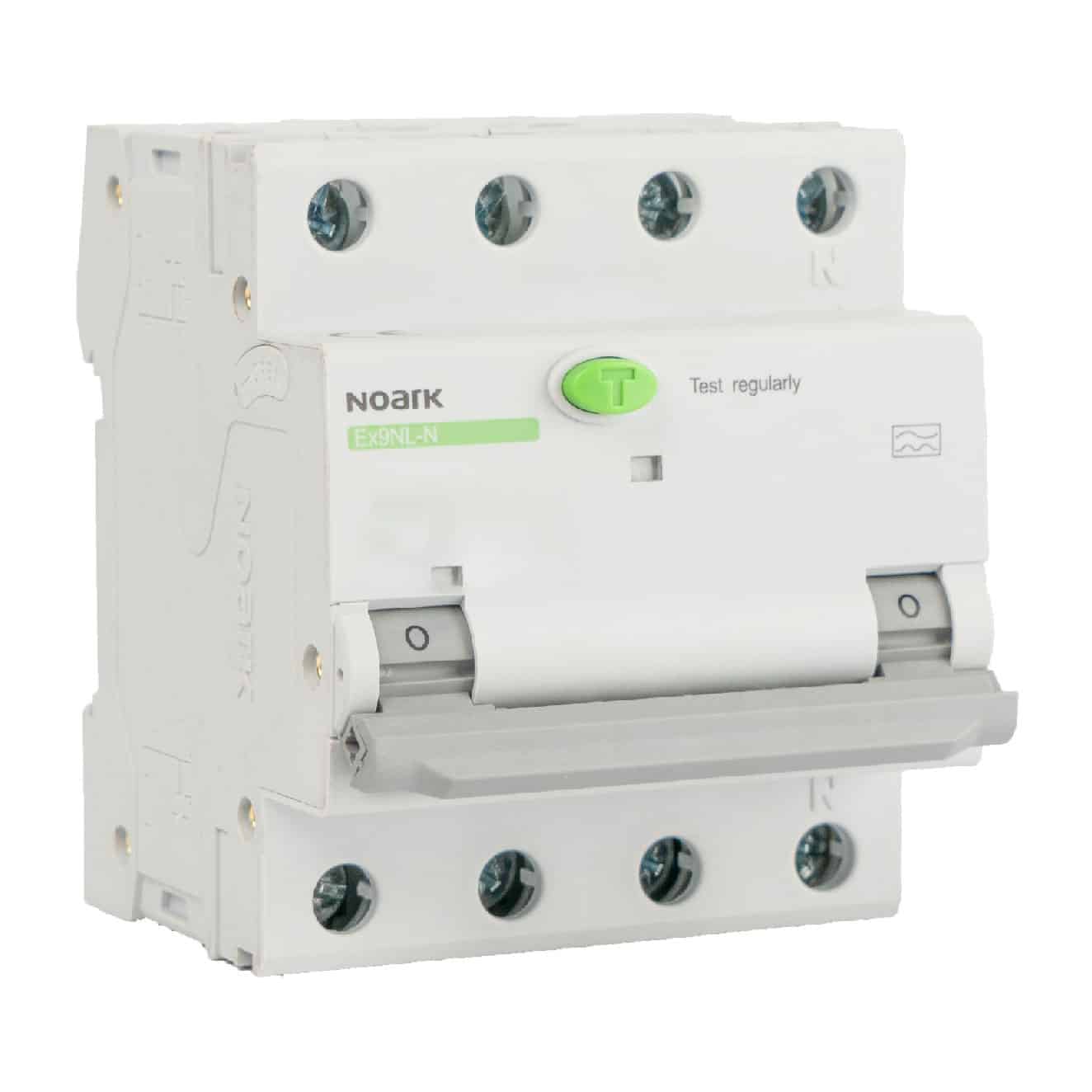 Disjunctor trifazic cu protectie diferentiala 16A, 30mA, curba B, AC, 6kA - SKU: 111498