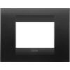 Rama decorativa Gewiss Chorus Geo, 3 module, negru satinat - SKU:  GW16403VN